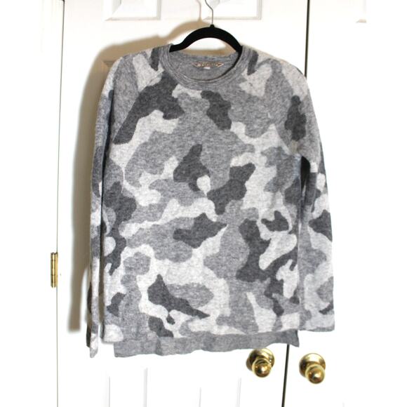 Athleta Gray Undercover Camo Merino Wool / Alpaca Sweater sz S - Picture 2 of 4